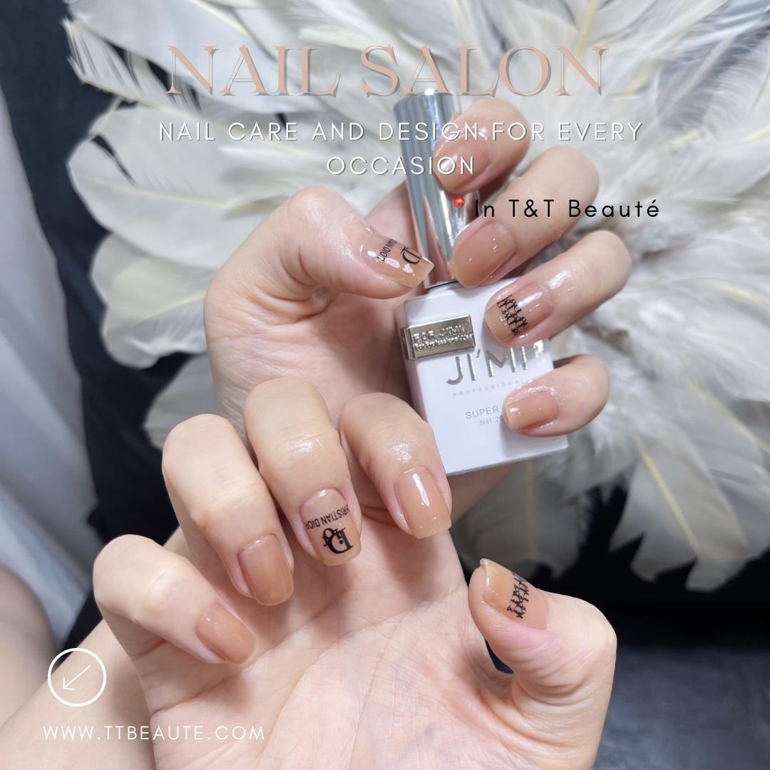 Sửa móng làm sạch da 